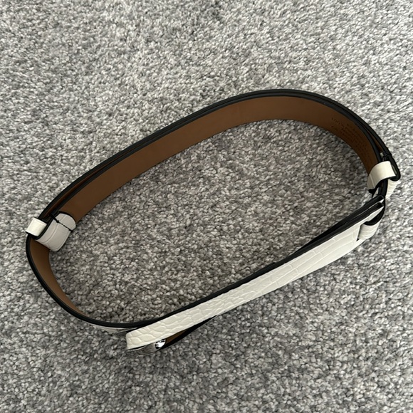 BCBGMaxAzria loop-front belt white - Picture 6 of 7